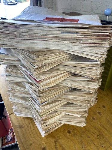 Job lot 230 vinyl - 1,230,