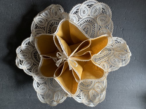 Vintage belgian lace bread - belgian,