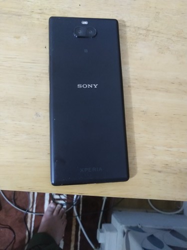 Faulty sony xperia 64gb - faulty, 10