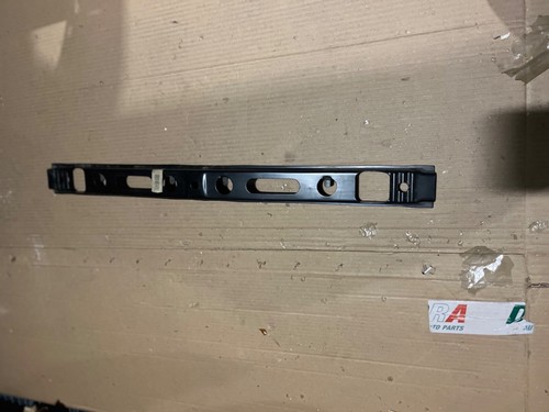 Mercedes 250 280 300 w123 - 280,