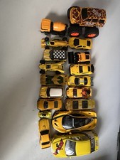 Bundle yellow gold cars - 18,