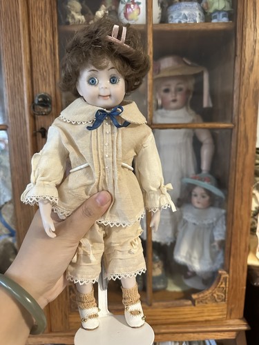 Antique stlye google eyes - stlye,