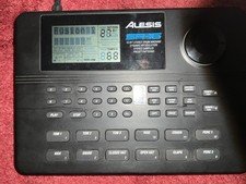 Alesis Sr-16 16bit Stereo drum