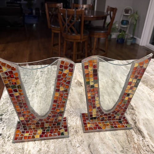 Very rare find art glass - find, v