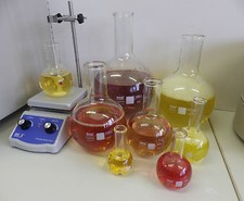 Flat-Bottom Round Flasks -