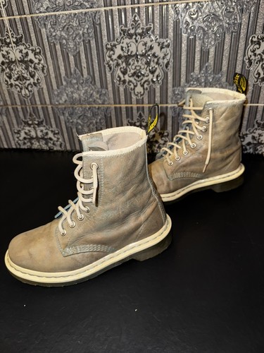 Vintage martens 1460 eye - vintage,