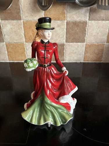 Royal doulton pretty ladies - royal,