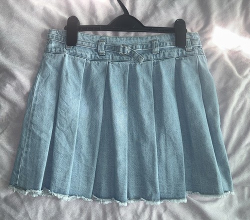 Girls next light - girls, pleated