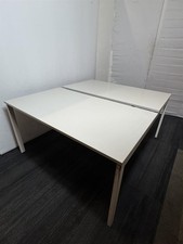 Kinnarps Light Grey Bank Of 2 Desks (A72-120-90C)_