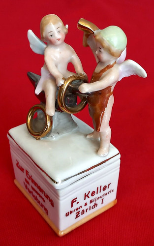 Antiques ring box - antiques., limbach