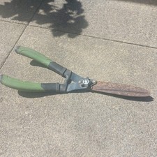The Item Is A Pair of AMES