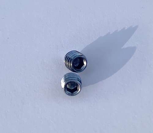 Grub screws for - for, plunger