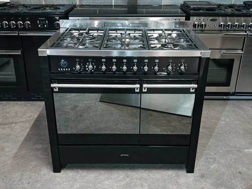 Refurb smeg opera - refurb,