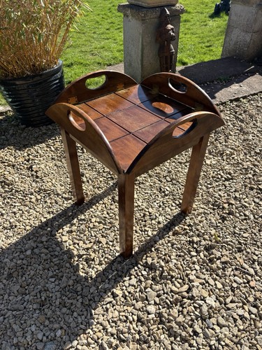 Good quality mahogany butler - quality,
