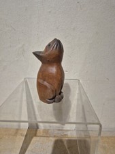 wooden cat ornament Sitting