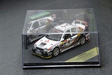 1/43 V98064 Mitsubishi Carisma
