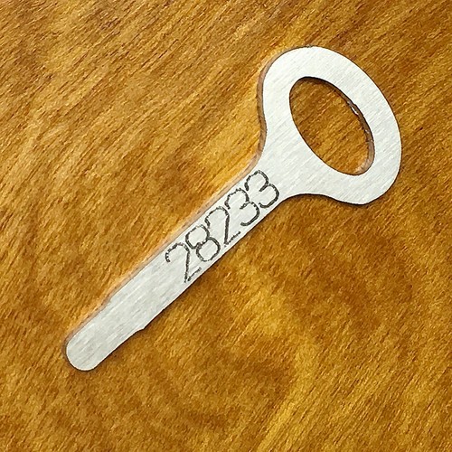 Key for singer simanco - simanco, 28233