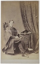 CDV STUDENT GRADUATE IN