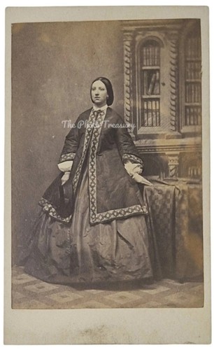 Cdv lady wonderful dress - cdv,