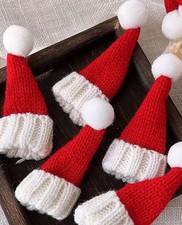 Pack of 5 Mini Knitted Santa