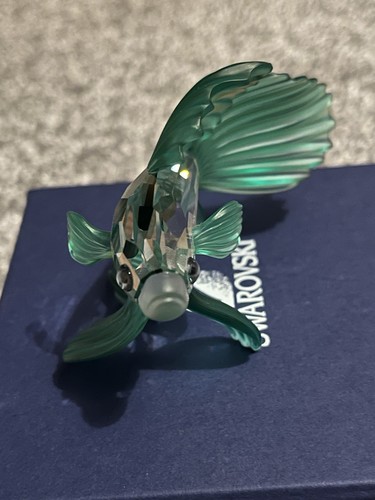 Retired swarovski green - retired,