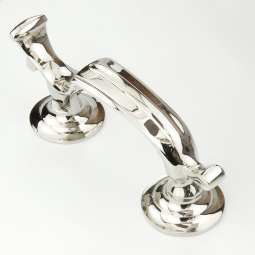 Front door knocker brass - front,
