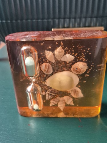 Vintage retro lucite resin - resin, egg