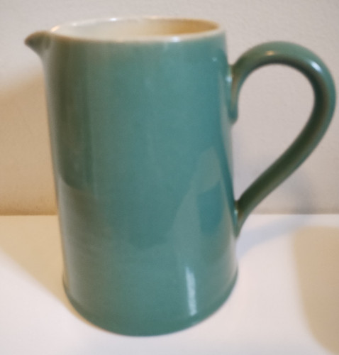 Denby manor green pint jug - manor,