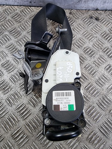 Mercedes e350 seat belt - seat,