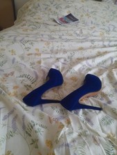 Womens Stilleto  Heels In Suede Blue  Sizex5 Very Nice  Shoes Never Worn  New
