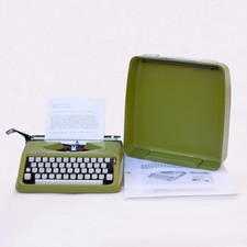 TECHNO Font HERMES BABY Working Typewriter  Case New Ribbon Cubic Font Green