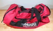 Musto Performance Duffle Bag / Hold All SEE PICS BROKEN STRAPS