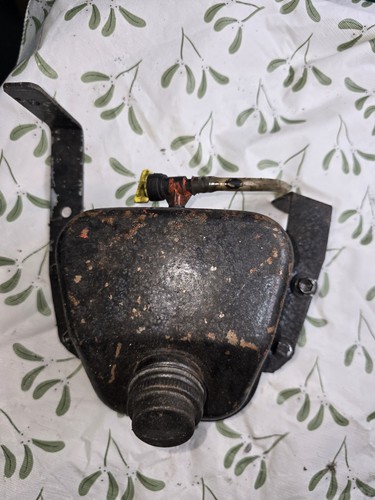 Vintage steel fuel tank - vintage, —