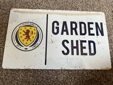 SCOTLAND FC ‘GARDEN SHED’ HANGING SIGN 10in X 6in
