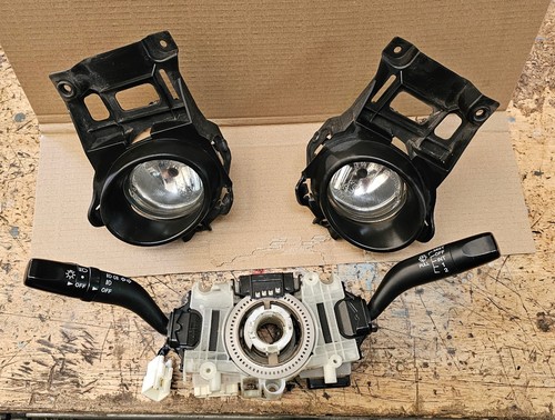 Mazda mx5 front fog spot - mazda,
