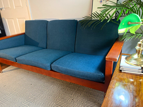 Mid century modern - mid, seater