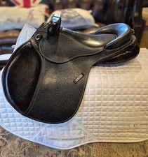 Guy Cantin Pony Pad in Black
