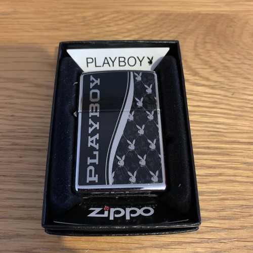 Zippo lighter - 🔥,