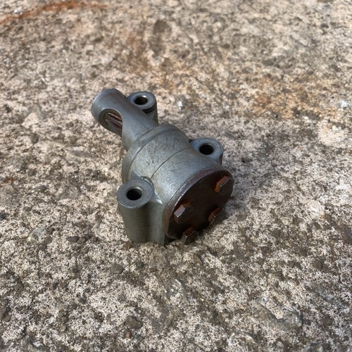 Bsa a65 oif oil pump - pump, 1972