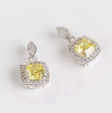 Avon Iris Your Signature Cubic