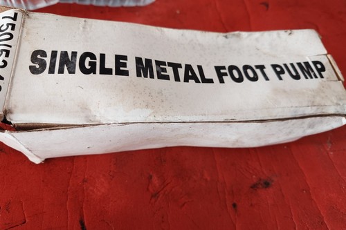 Car metal vintage foot - metal,