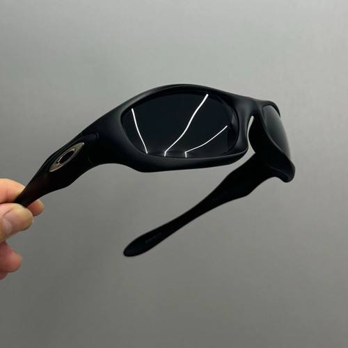 Oakley 00s monster dog vintage - oakley,