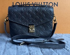 Louis Vuitton Pochette Metis