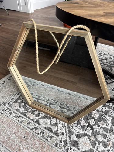 The range hexagon mirror - range,