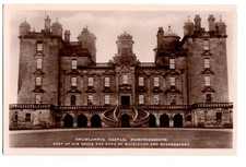 Drumlanrig Castle