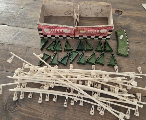 Scalextric accessories - scalextric,
