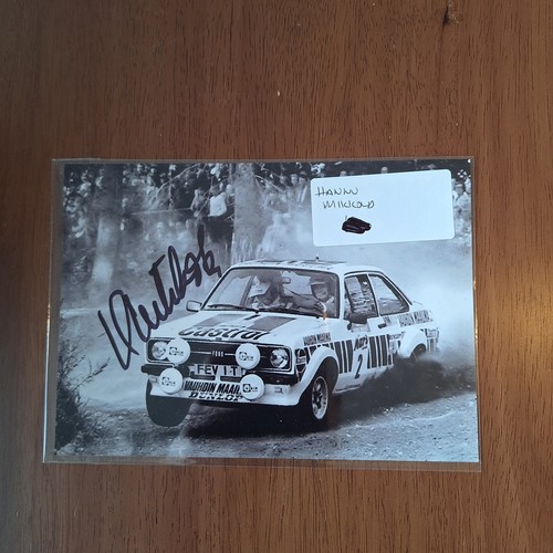 Genuine autographed picture - genuine,