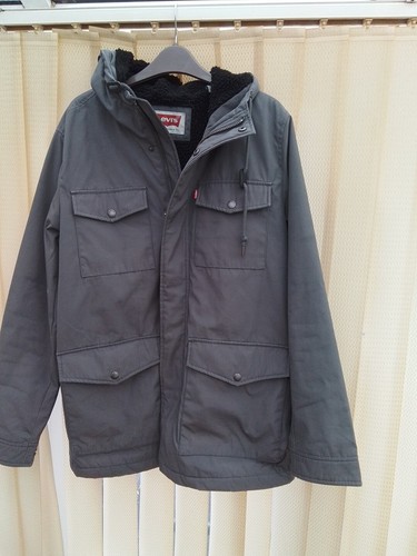 Levi fur lined parka size - levi,