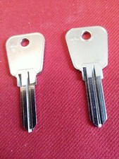 Silca UNI8 Key Blanks x 2 - To