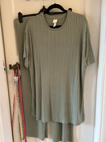 Bnwot piece co ord sage - 2,